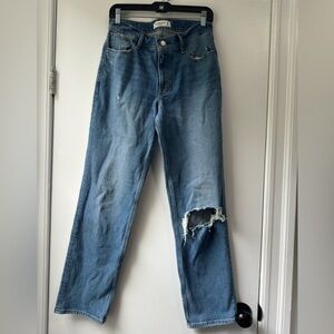 Abercrombie & Fitch 90s Straight Low Rise Size 28